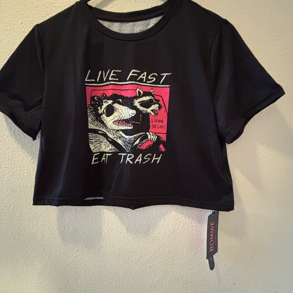 ROMWE Black Crop Top with Raccoon Graphic - Picture 1 of 5